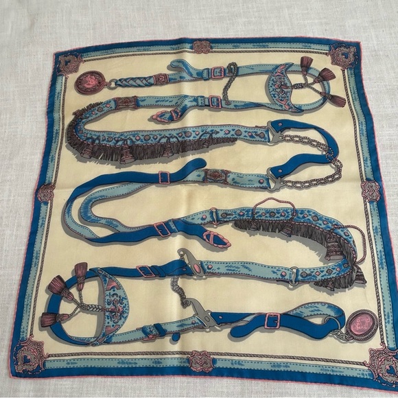 •Silk Handrolled Blue Pink Cream Graphic Square Scarf 22”x23” Made In Japan - Picture 3 of 14